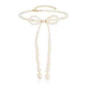 Venus Pearl Bow Necklace