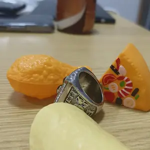 krtr 2008 ring and box set