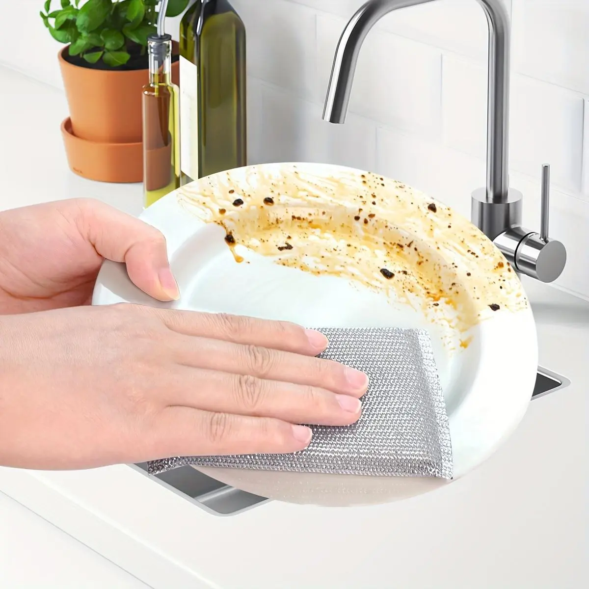 Large Silvery Multipurpose Magic Steel Wire Sponge Scouring Pad - Double-Sided, Non-Scratch Kitchen Cleaning Sponge Suitable for Dishes and Household Use, Durable Scrubbing Sponge for Kitchen Tools