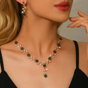Ladies' Fashion Flower Leaf Necklace Earrings Jewelry Set Suitable for Wedding, Party, Festival Gifts