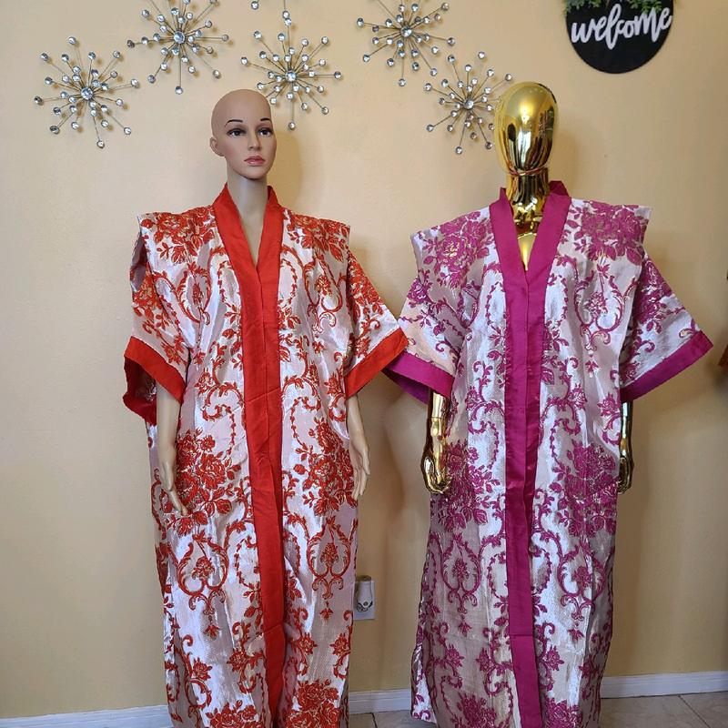 Brocade Damask Kimono Set - Women's Gowns with Red and Pink Patterns, Ideal for Casual Wear - Womenswear