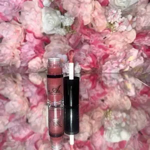 Lover Letter Lip Oil - Glossy Lip Care Shiny Color Sensitive Lip Oil 3.5 g /.12 oz Paraben Free Vegan Gluten Free Applicator - Lipstick