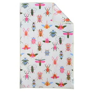 Buggin' Ya: Double-Sided Hand Towel