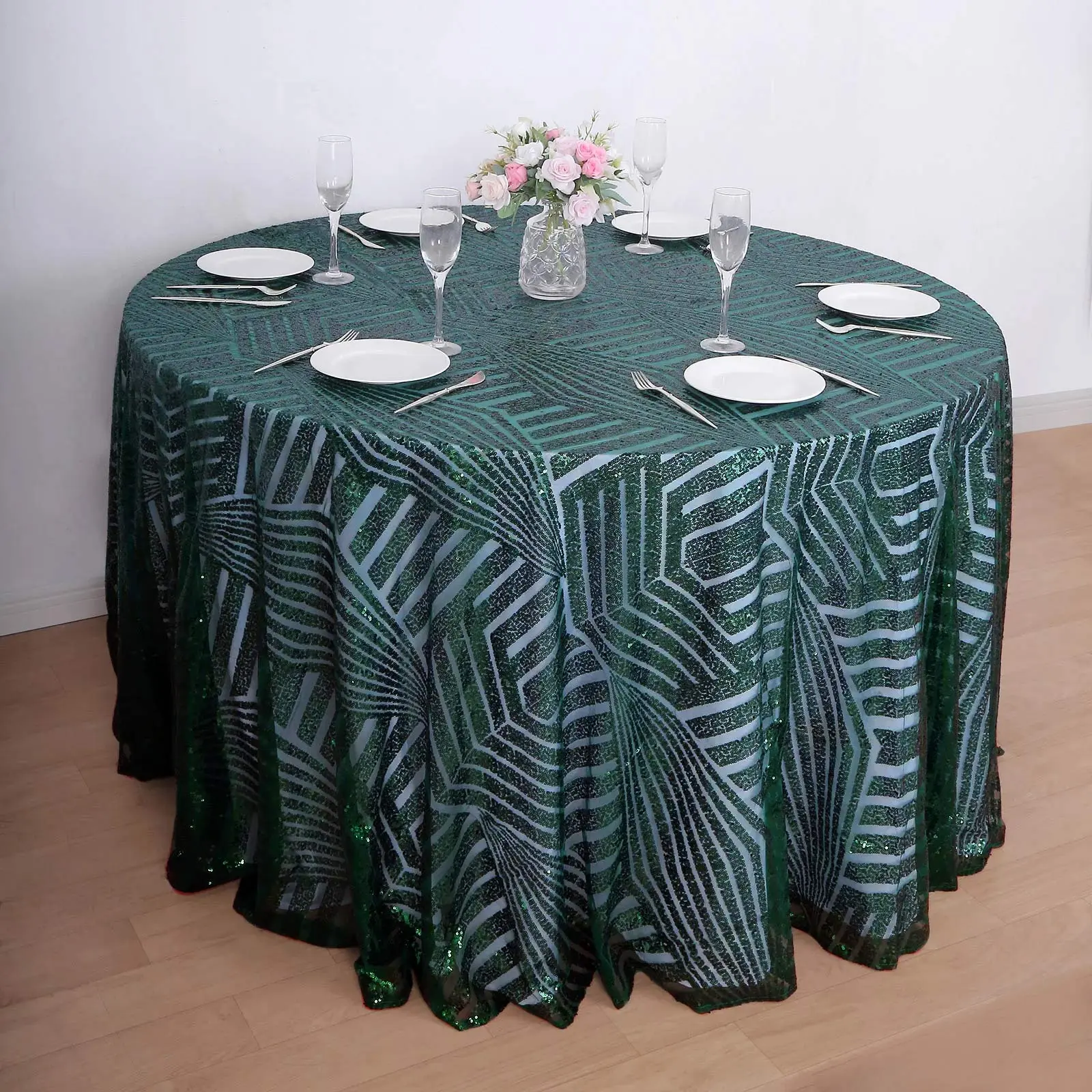120" Hunter Emerald Green Seamless Diamond Glitz Sequin Round Tablecloth