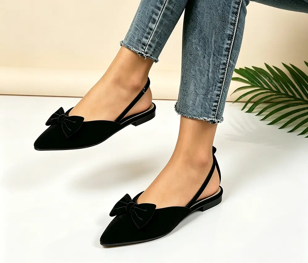 Women's Suede Flat Heel Sandals - Comfortable, Versatile Rubber Upper Footwear with Butterfly Bow, Suitable for Home & Outdoor Leisure Activities, Black Fashion Footwear