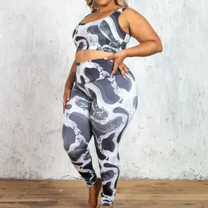 Grey Blob Curvy 2-Piece Workout Outfit - Stylish Sports Bra and Leggings Set for Plus-Size Fitness Enthusiasts - Plus-Size Fitness Attire - Comfortable Workout Outfit - Fitness Attire for Women - Compression Sportswear