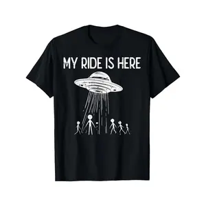 Funny Alien UFO "My Ride Is Here" Graphic T-Shirt - Retro Flying Saucer Design with Extraterrestrials & Dog, Glossy Finish Black/White Print, Regular Fit Unisex Casual Tee for Men & Women, All-Season Comfort for Parties, Beach, Outdoor & Casual Atti