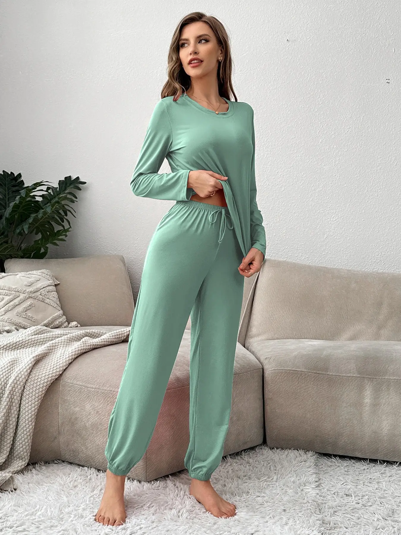 Women's Mint Green Solid Crew Neck Long Sleeve Pajama Set - Casual Spring & Summer Loungewear Homewear Sleepwear with Jogger Pants