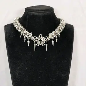 The Wolf - Silver Chainmaille Necklace with Spikes for Gothic Style