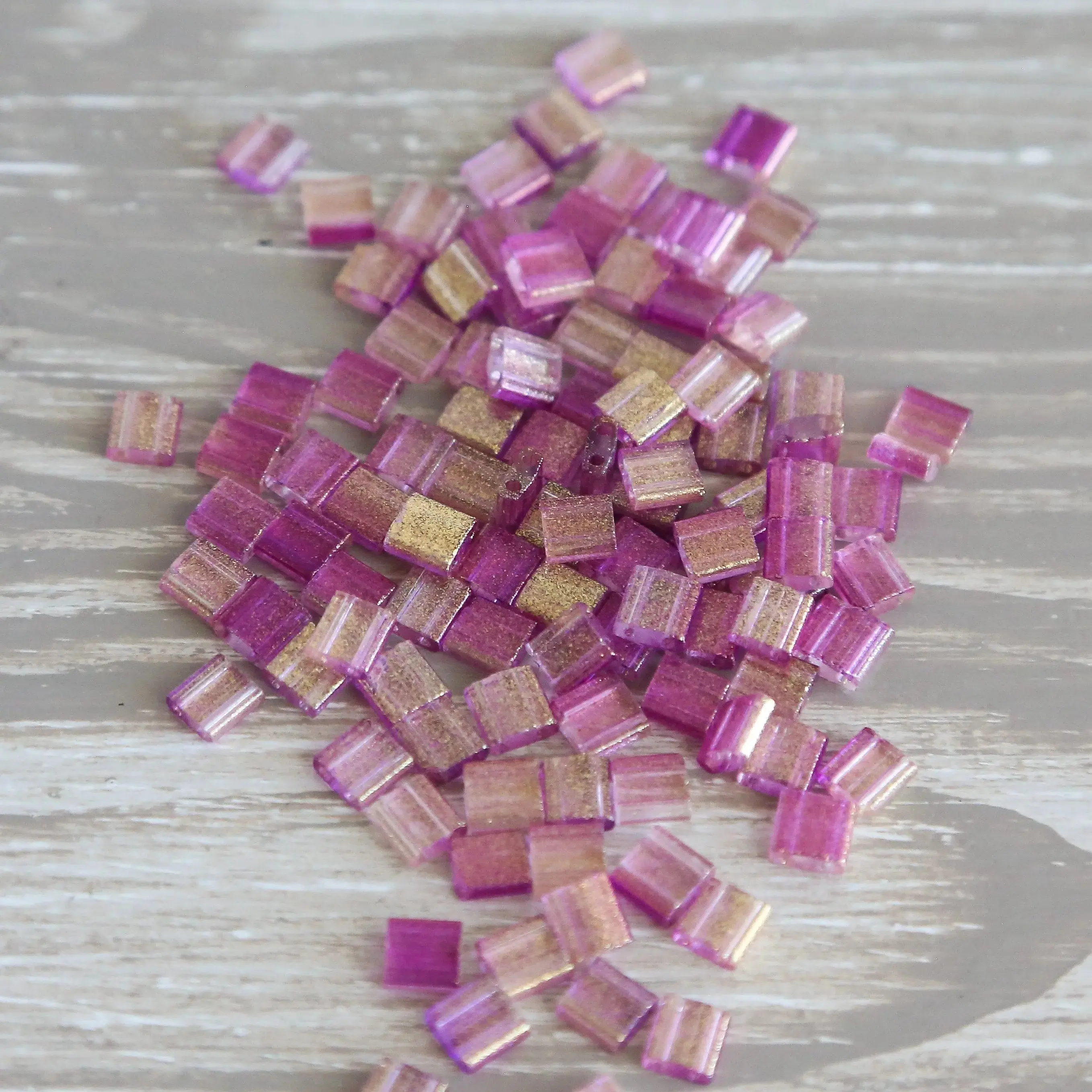 GLITTER ORCHID - Whole Tile Beads