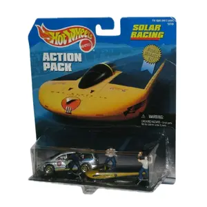 Hot Wheels Solar Racing Action Pack Diecast Set - (Cal State LA Solar Eagle III)