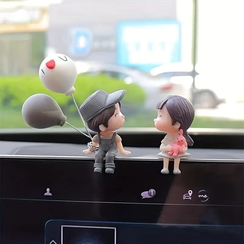 1 Pair Cartoon Couple Car Interior Ornament, Mini Cute Cartoon Couple Doll with Balloon Decoration, Car Interior Dashboard Decorations, Car Accessorie