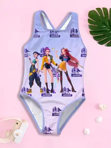 Girls' one-piece swimsuit "HUNTRX Girl Group Sweet and Cool Style" in light purple gradient with idol prints, featuring a crisscross back design, which is unique and eye-catching, fully enhancing the summer pool atmosphere ✨