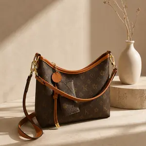Premium Vintage Underarm Bag - Light Printed Chain Crossbody Purse for Everyday Wear