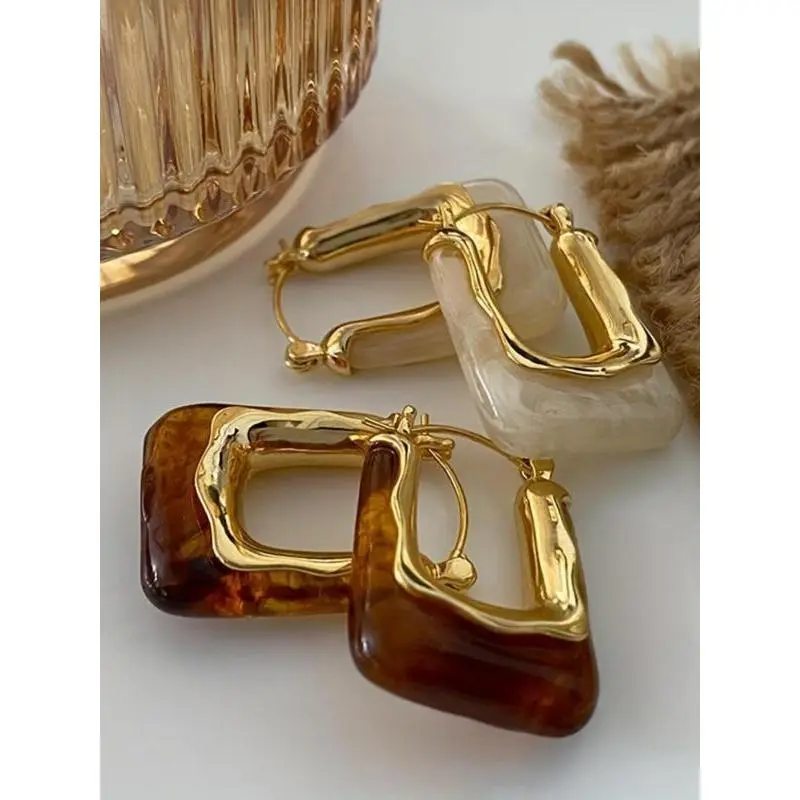 Female U-Shaped Retro Vintage Fashion Earrings - Decorative Clip Earrings, Elegant All-Match Beauty & Personal Care Jewelry, Ideal Gift for Birthday & Special Moments, Casual Daily Wear