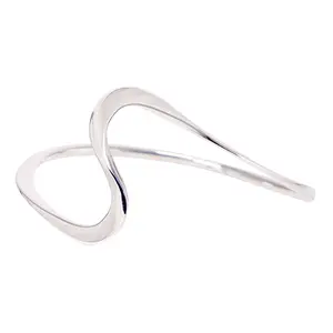 Sterling Silver Hammered Wave Bangle Bracelet for Women - Handmade Elegant Bracelet, Minimalist Design, Trendy Gift, Plain Style, Unique Accessory