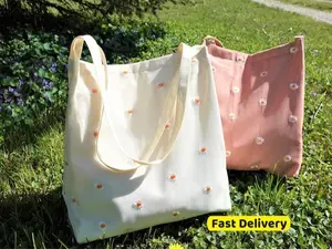 Personalized Tote Bag with Zipper,Daisy Embroidered Floral Tote Bag,Handmade Purse,Aesthetic Flower Tote Bag
