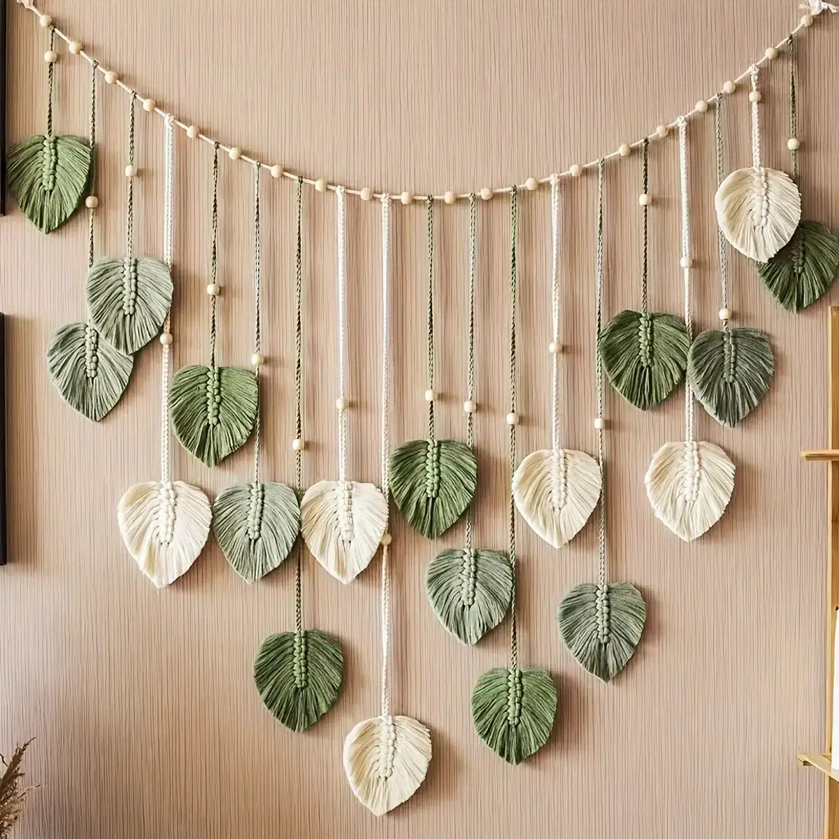 1 Bohemian-style Leaf Feather Wall Hanging - Modern Color-blocked Green, White, and Beige Interwoven Tapestry, Elegant Textured Home Wall Decor, Ideal Mother's Day Gift, the Perfect Bohemian-style Soft Accent Piece
