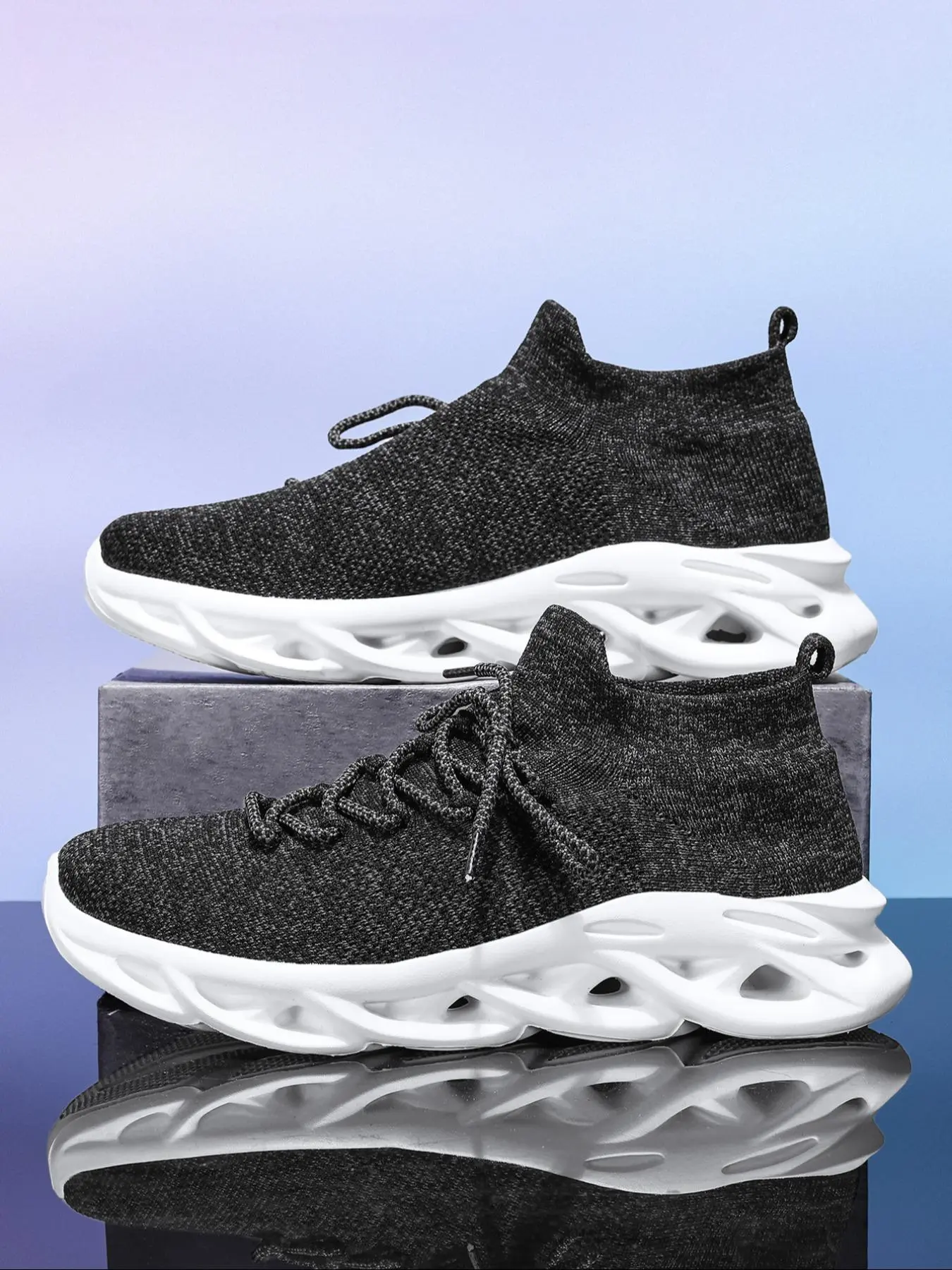 Women's Fashionable Lace Up Low Top Sneakers, Casual Comfortable Breathable Running Sports Shoes, All-match Round Toe Chunky Sneakers for Daily Wear, Sporty Running Shoes
