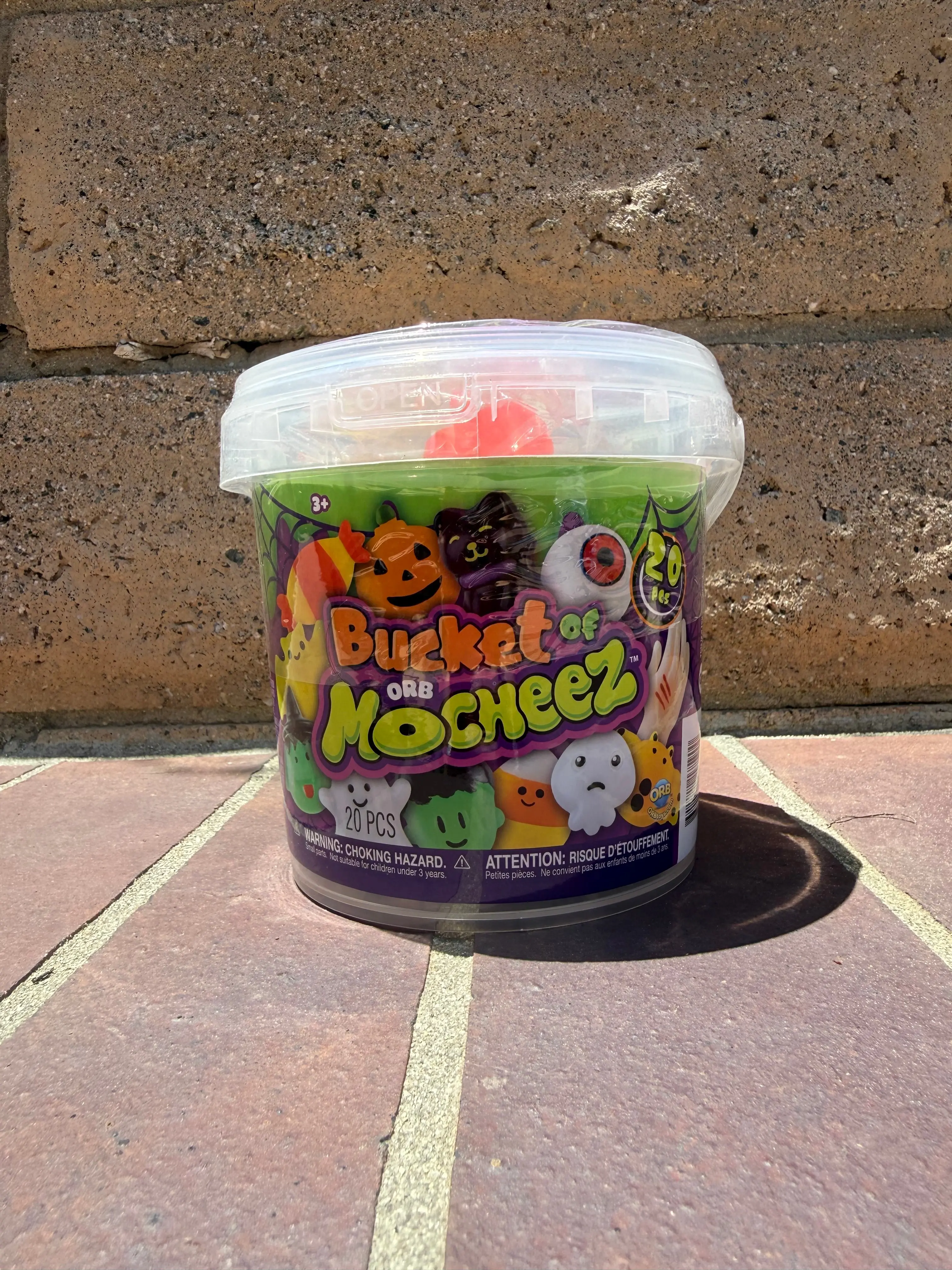 Orb Halloween Bucket of Mocheez™