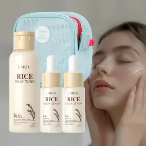Rice Extract Moisturizing Skincare Set, Facial Skincare Kit, Including Facial Toner & Serum & Makeup Bag, Face Lotion for Women & Men, Hydrating
