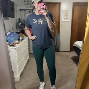 Product Review of Halara UltraSculpt High Waisted Tummy Control Pocket Shaping Training Leggings  #TikTokShopHolidayHaul from A**n S**y