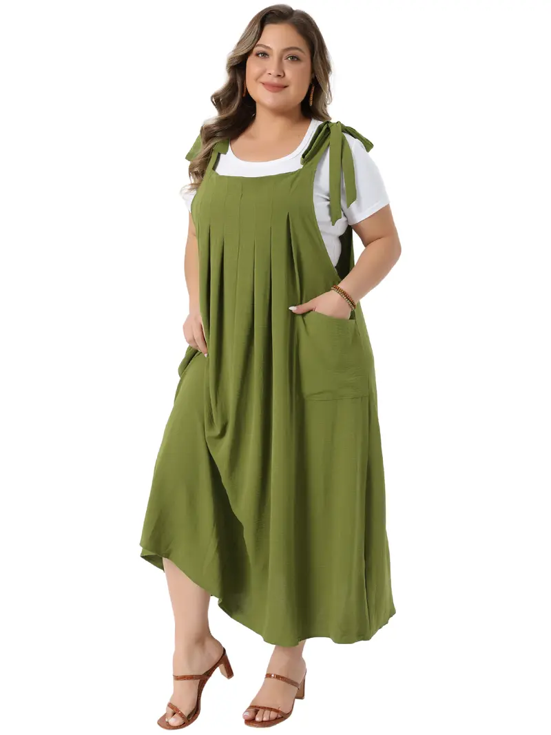 green overall dress plus size pinafore Thais Lima