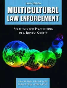 USED-Multicultural Law Enforcement: Strategies For Peacekeeping In A Diverse Society by Deena R. Levine (Paperback)