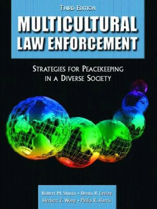 USED-Multicultural Law Enforcement: Strategies For Peacekeeping In A Diverse Society by Deena R. Levine (Paperback)