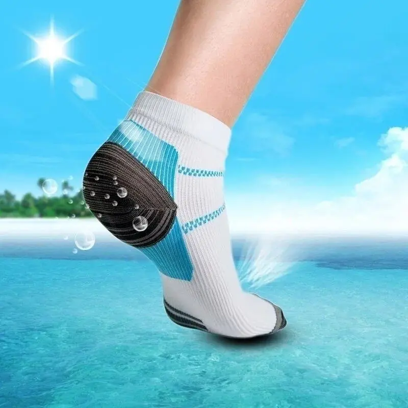 6-In-1 Day-Use Anti-Fatigue Socks by FXT Menswear Breathable Compression Nylon Polyester Stretchable Underwear Fabric Man grip socks