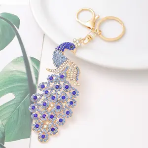 Creative Fashion Exquisite Rhinestone Peacock Keychain New Car Key Pendant