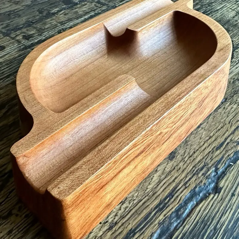 Handcrafted Walnut Wooden Cigar Ashtray – Solid Hard Wood, Round Two-Cigar Slot