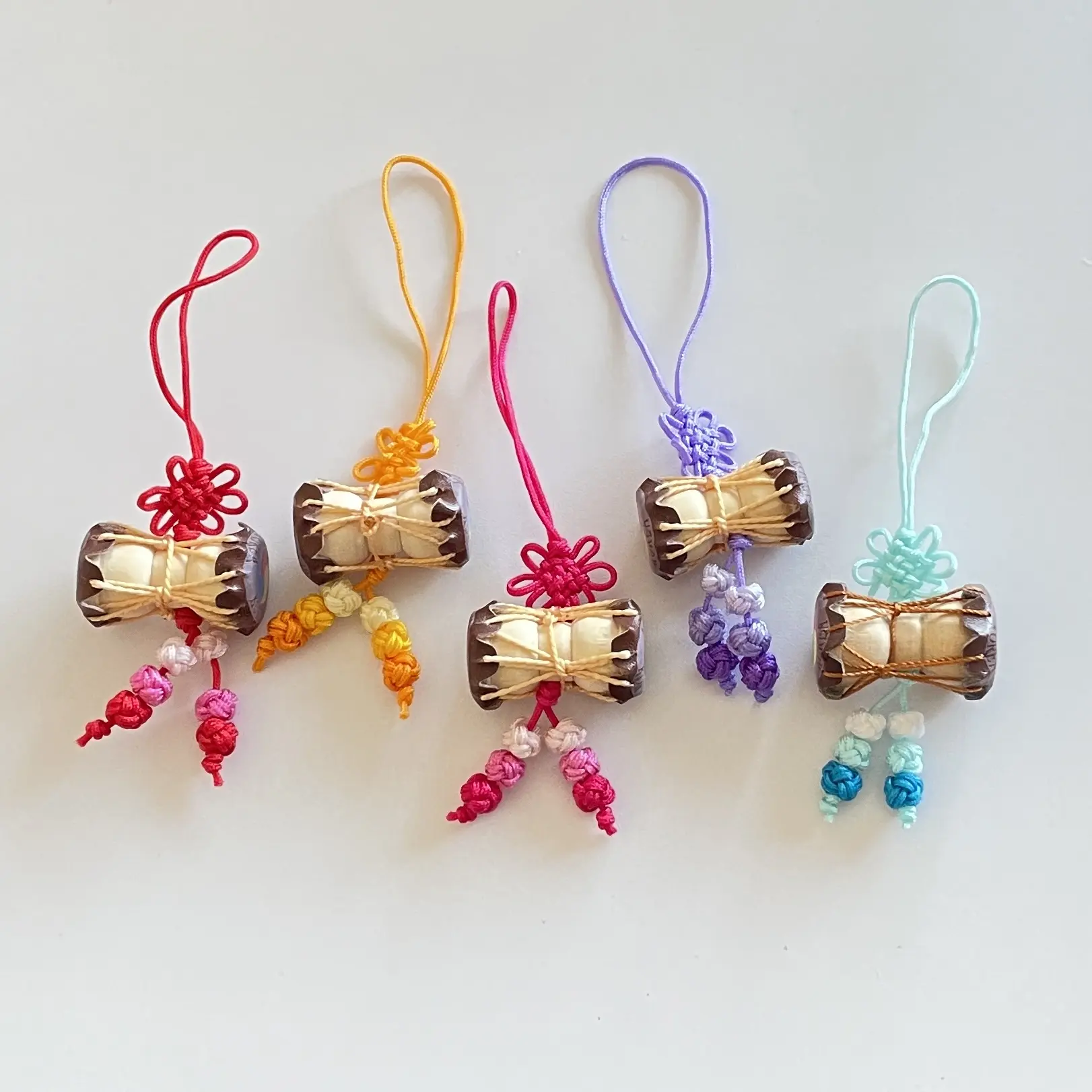 Women's Korean Traditional Janggu Drum Design Norigae Tassel Chain-Attached Authentic Keychain, Hanbok Jewelry Charm, Keychain Accessory for Phone Bags