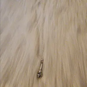 Sleek Microphone Pendant Necklace for Music Lovers and Performers 18-inch Chain Unisex Fashion Accessory Perfect Gift for Musicians