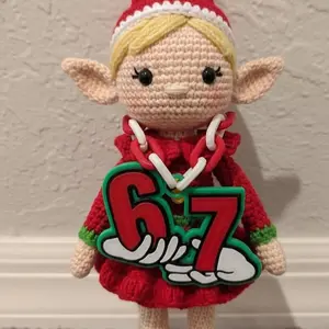 67 Christmas Elf Friend Chain Necklace