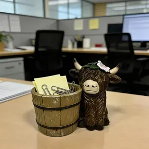 Cute Highland Cow Resin Figurine, Adorable Cartoon Desktop Decor, Office/home Desk Accessory, Healing Series Decoration