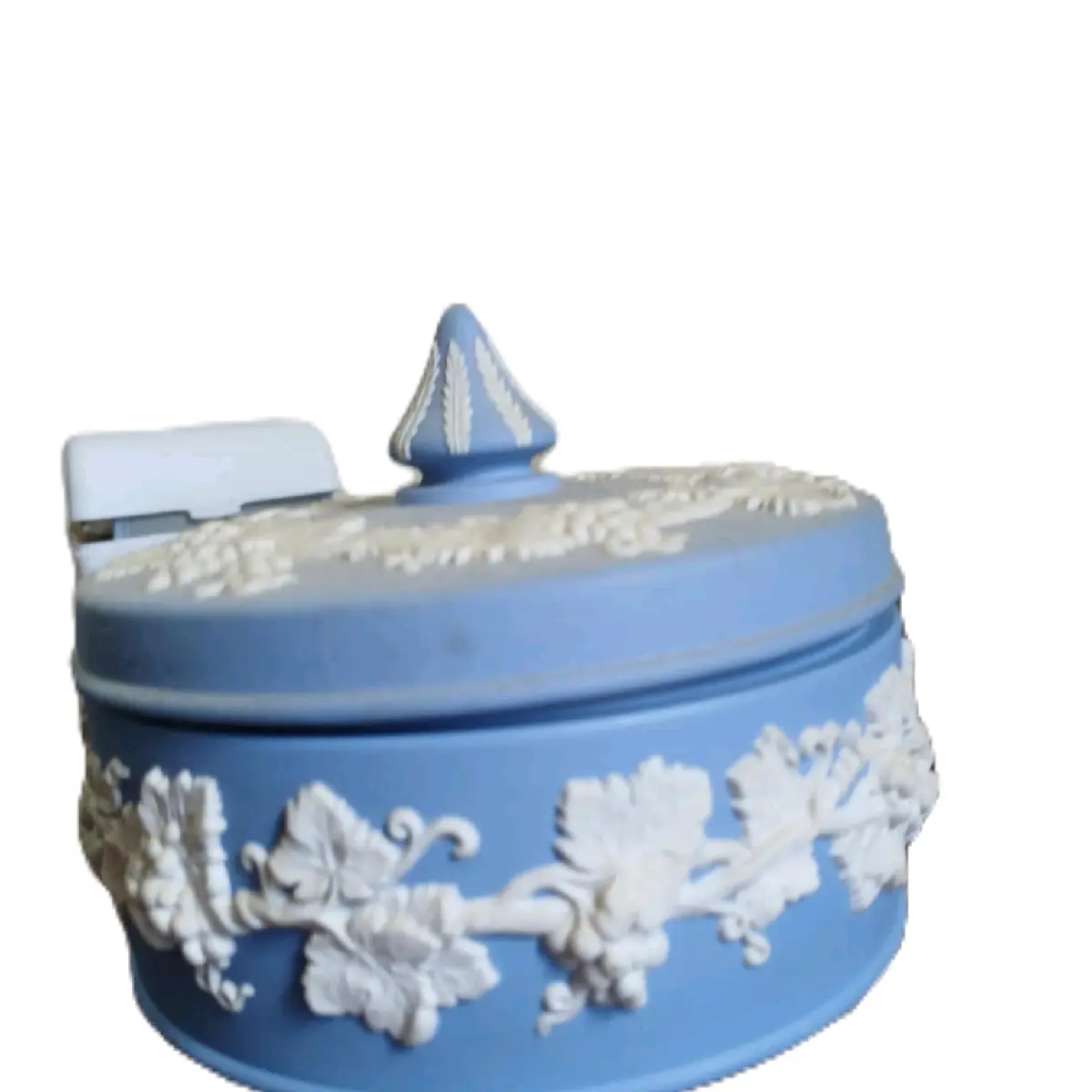 Wedgewood trinket box