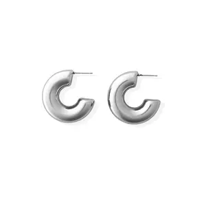 THE EVERYDAY WATER RESISTANT BIG HOOP EARRINGS