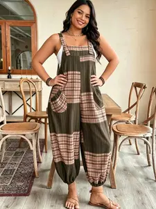 Plus size women's fashionable versatile color-block Plaid double-pocket cuffed strappy overalls, suitable for summer, daily commuting, casual wear, and vacation