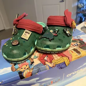 Crocs Classic Clog One Piece Roronoa Zoro NEW - TikTok Shop