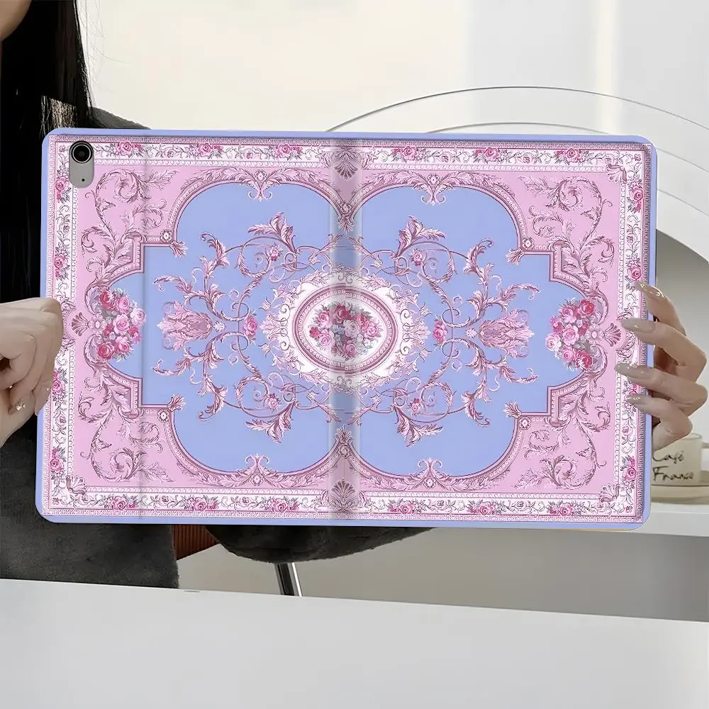Rococo Style iPad Book Case in Soft Floral Design, with pencil slot，suitable for ipad mini pro air.  Scratch-resistant ultra-thin protective case, shock-resistant full cover protective case suitable for offices schools and homes, Tablet
