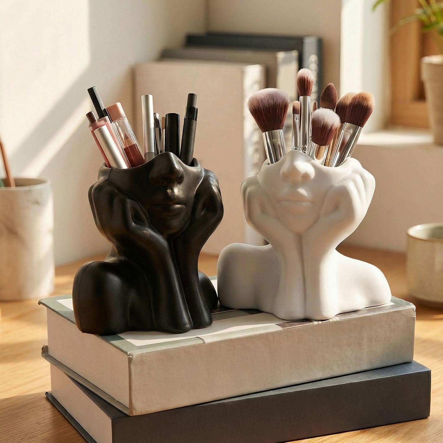 Human Body Art Styling Storage Box Nordic Household Student Dorm Desk Stationery Pen Holder Makeup Brushes Holder, Unique and Creative Storage Box for Makeuo Brushes, Pen Holder, Office Installation Tool, Cute Cosmetics Organizer, Beauty Organizer