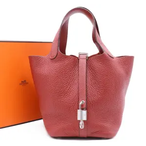 Pre-owned HERMÈS Clemence Leather Handbag Hermes Taurillon Clemence Picotin Lock 18 PM Rose Jaipur