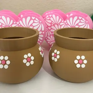 Jarrito pen holder/ make up brush holder