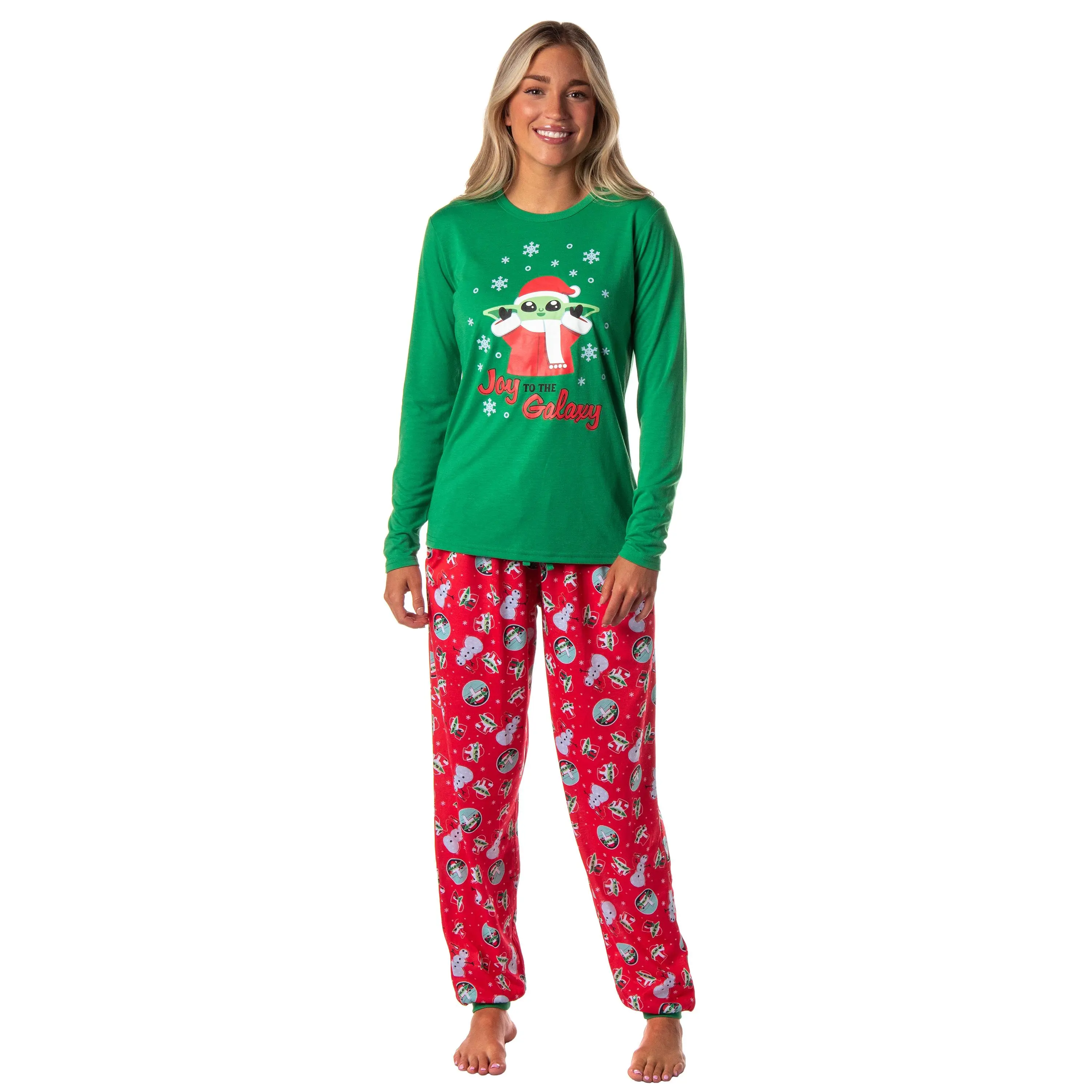 Star Wars Women's The Mandalorian Christmas Baby Yoda Jogger Sleep Pajama Set