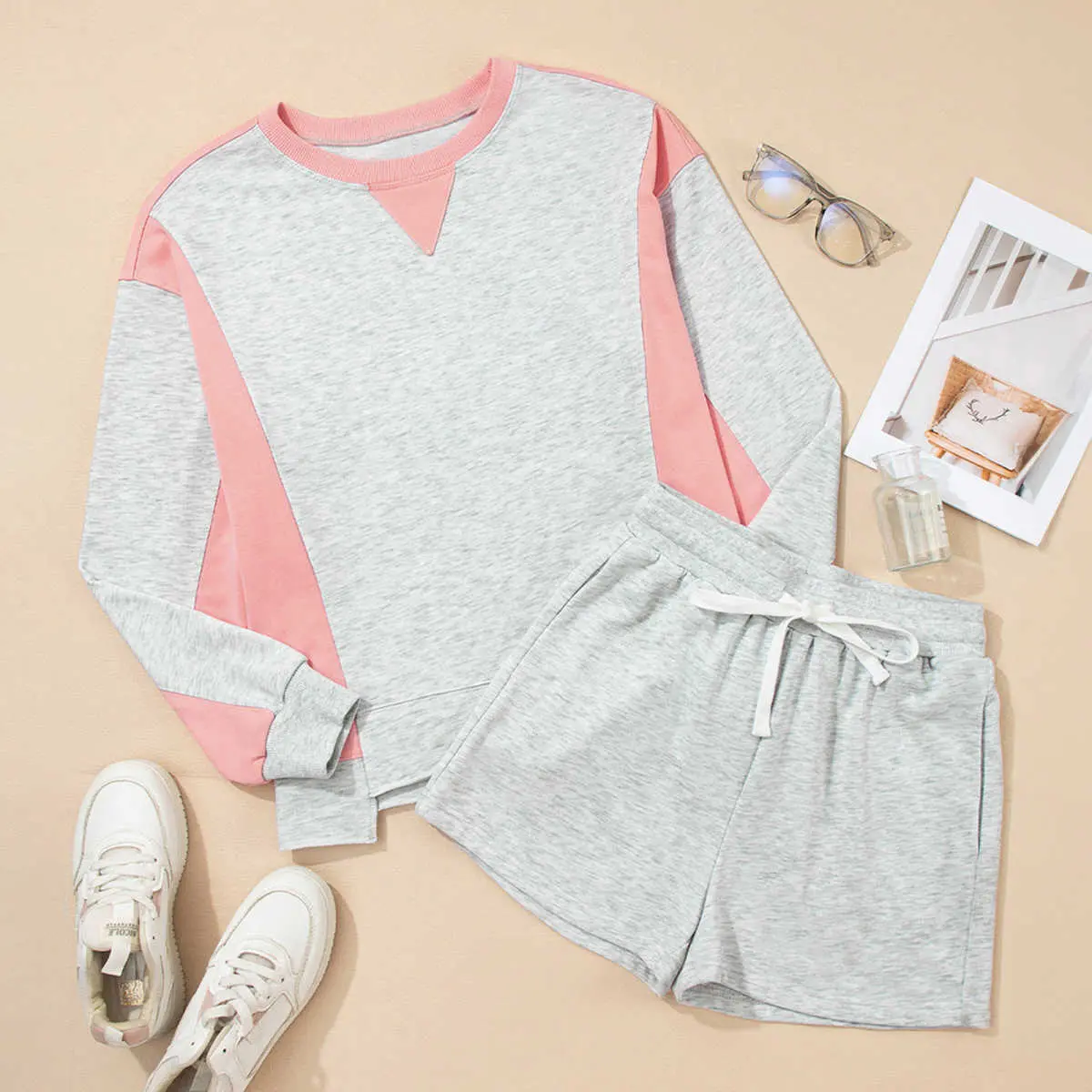 Light Grey Color Block Raw Hem Pullover and Casual Shorts Set