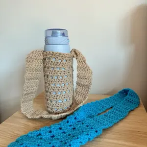 crochet water bottle holder