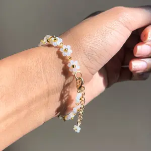 Daisy Bracelet