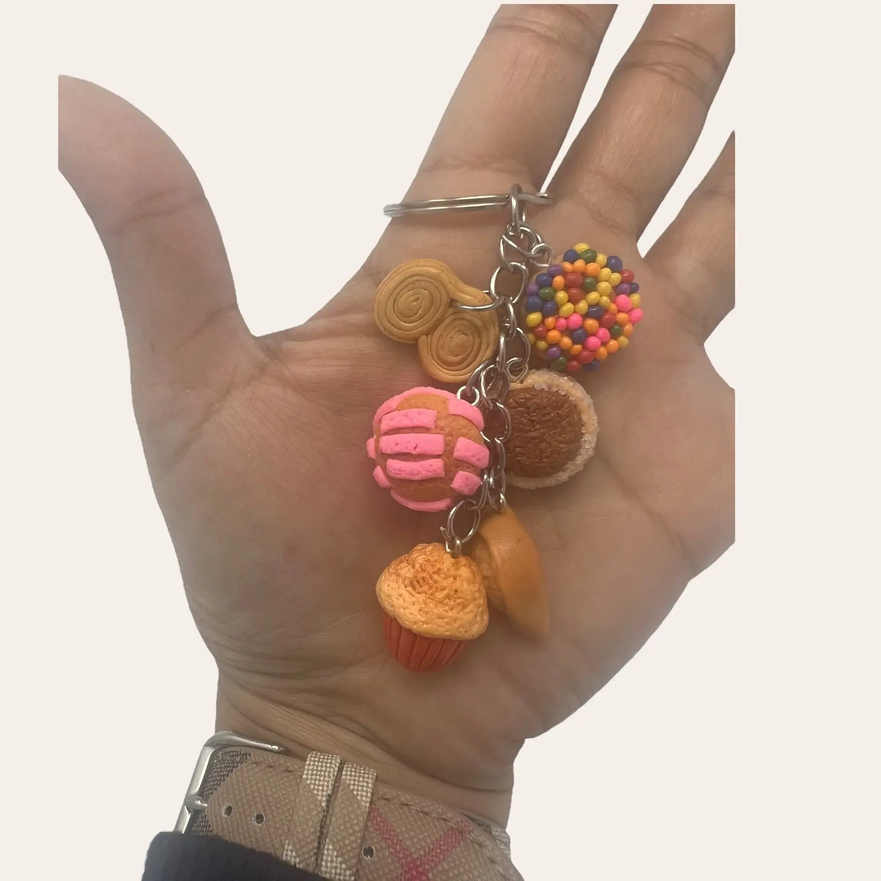 Pan dulce Keychain - conchita Fresa trendy keychain