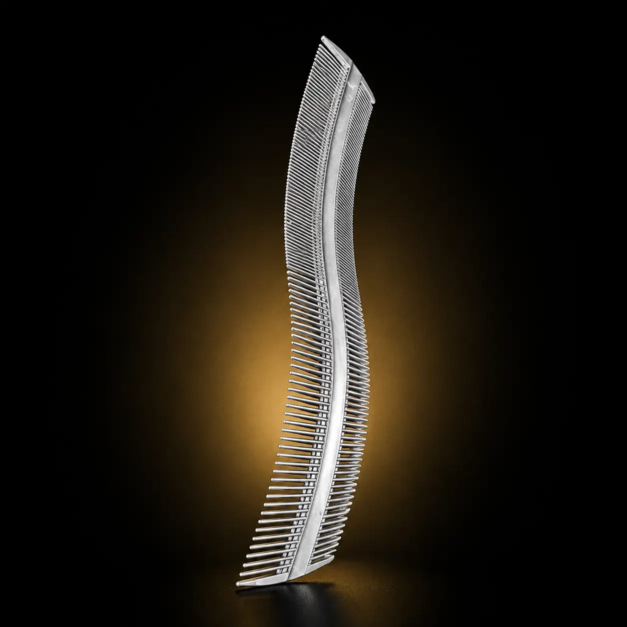 Silver Curved Wave Comb